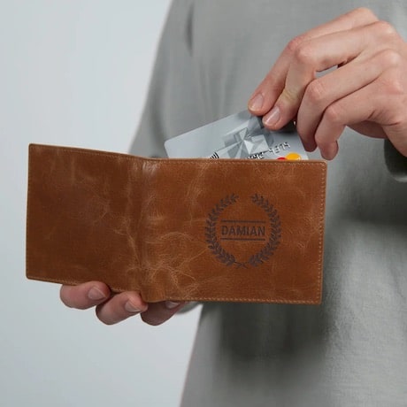 portefeuille en cuir personnalisé