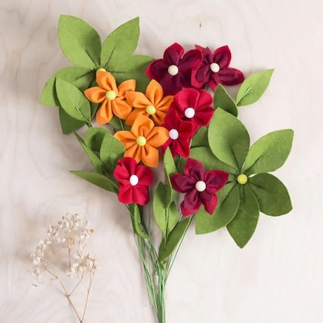 le kit DIY bouquet de fleurs en feutre